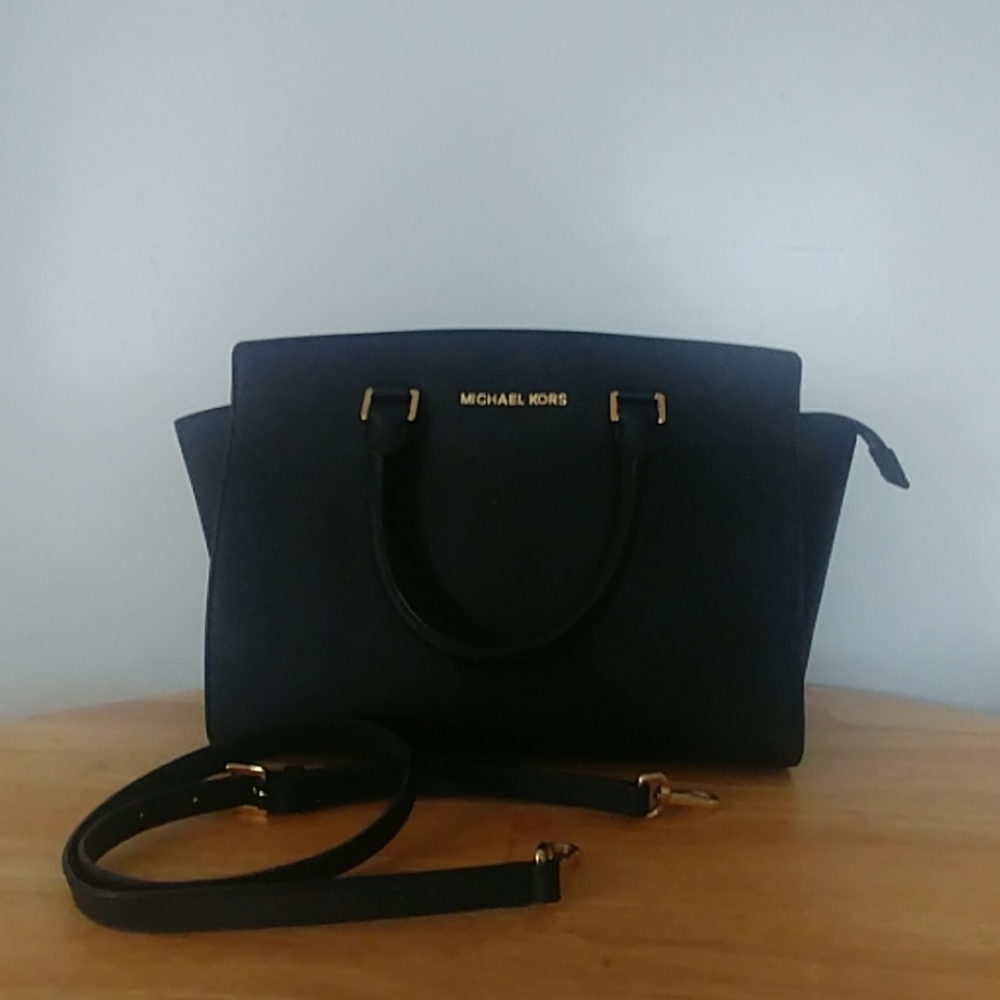 Michael Kors Medium Selma